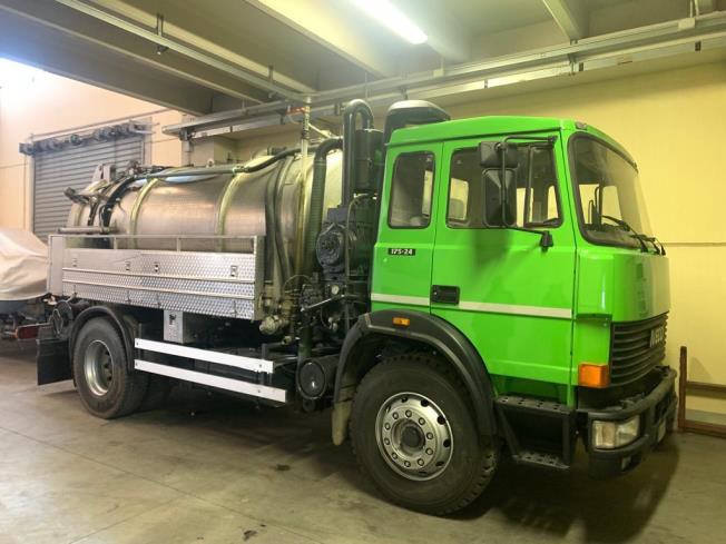 Spurgo combinata Mignacca su Iveco 175.24